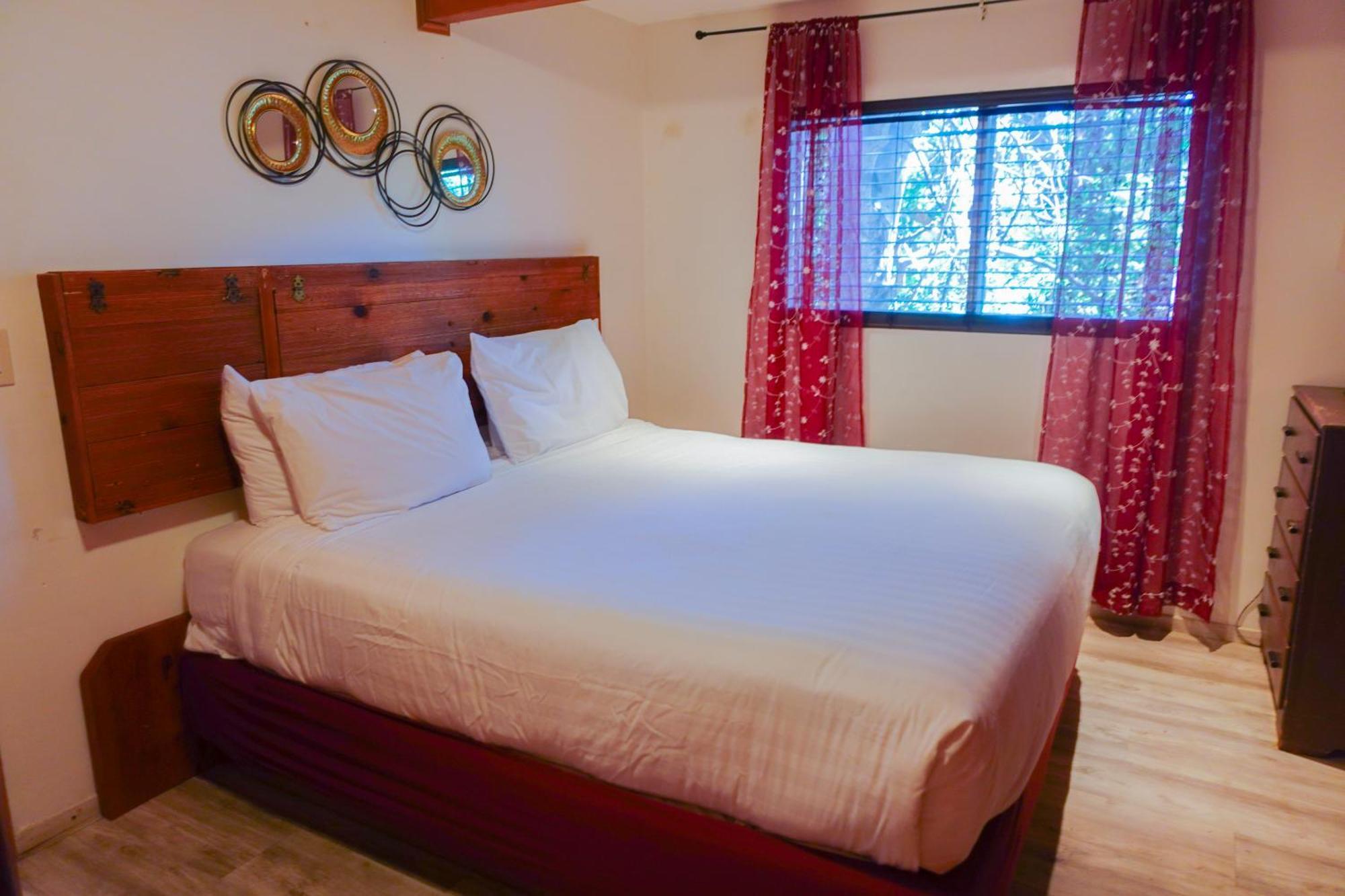 Sleepy Hollow Cabins And Hotel Crestline Exteriör bild